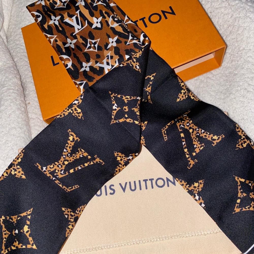 Louis Vuitton Jungle Collection Bandeau - Picture 3 of 9